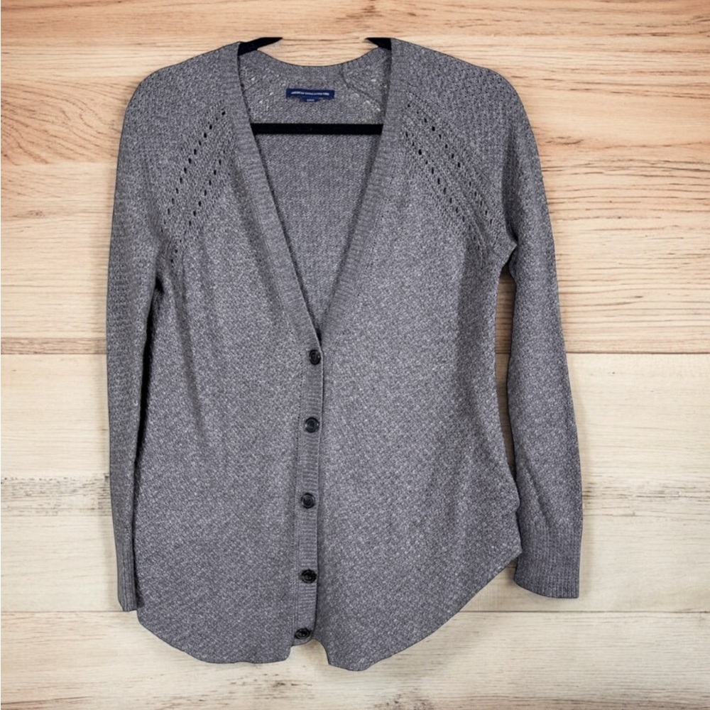 American Eagle Outfitters Round Hem Cardigan with Pockets Size Small